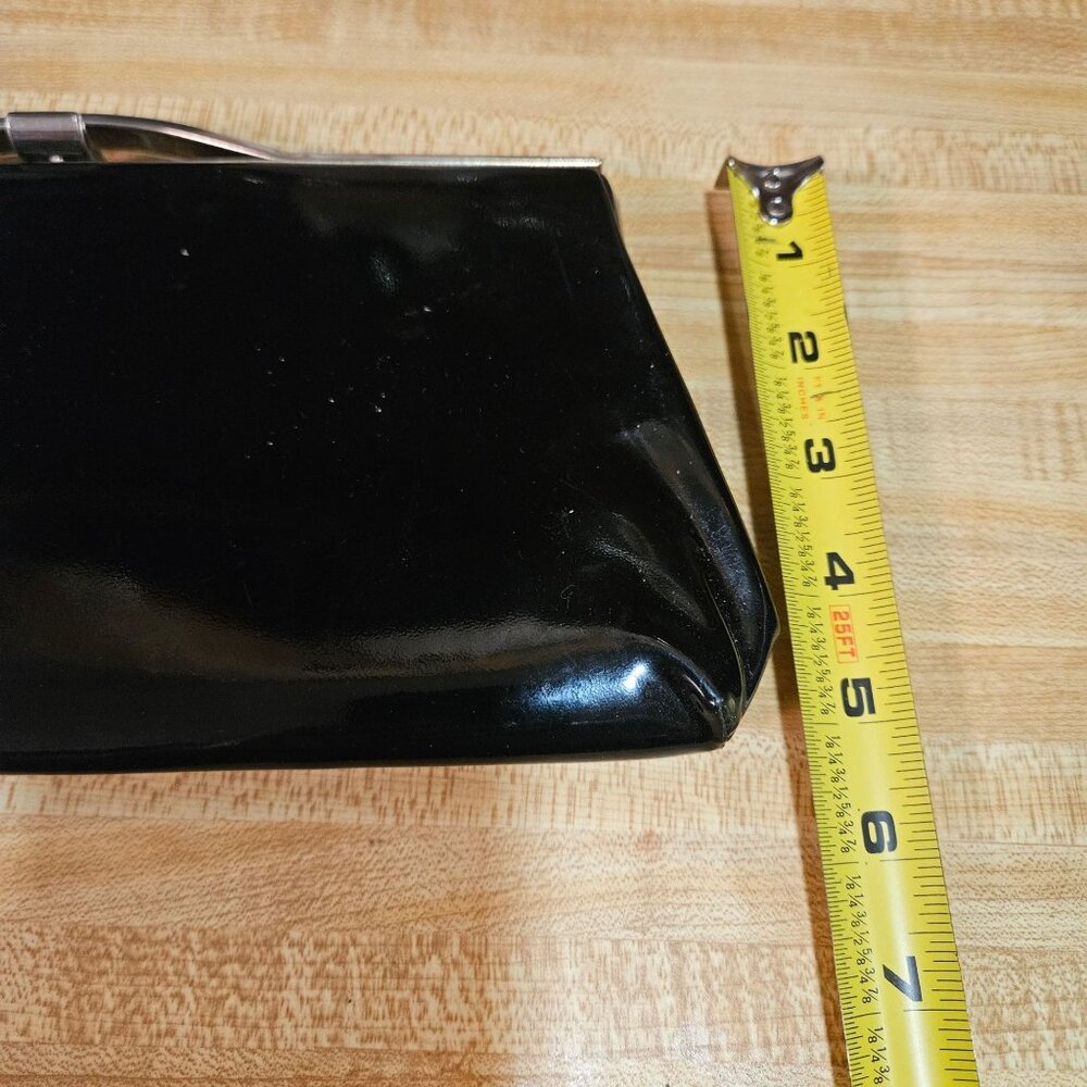 Vintage Black Patent Leather Clutch Purse With Goldtone Frame Clasp Closure - Picture 9 of 9